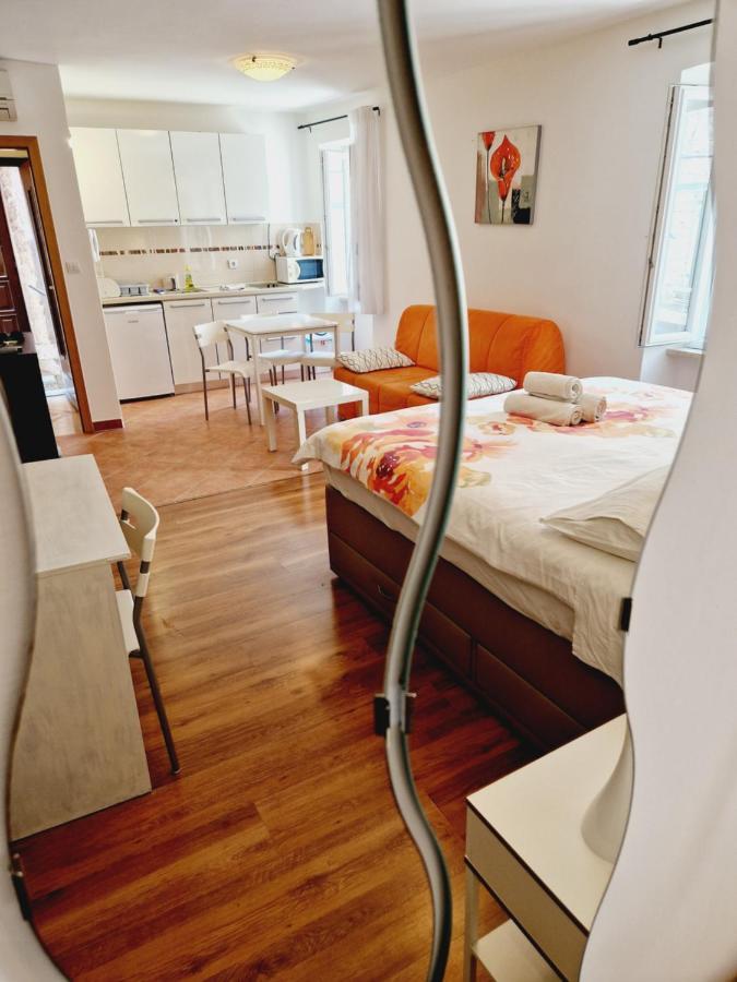 Apartment Casa Nova Rovinj Luaran gambar